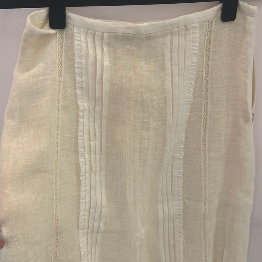 Elegant Cream Women's Zara Skirt - Picture 5 of 8